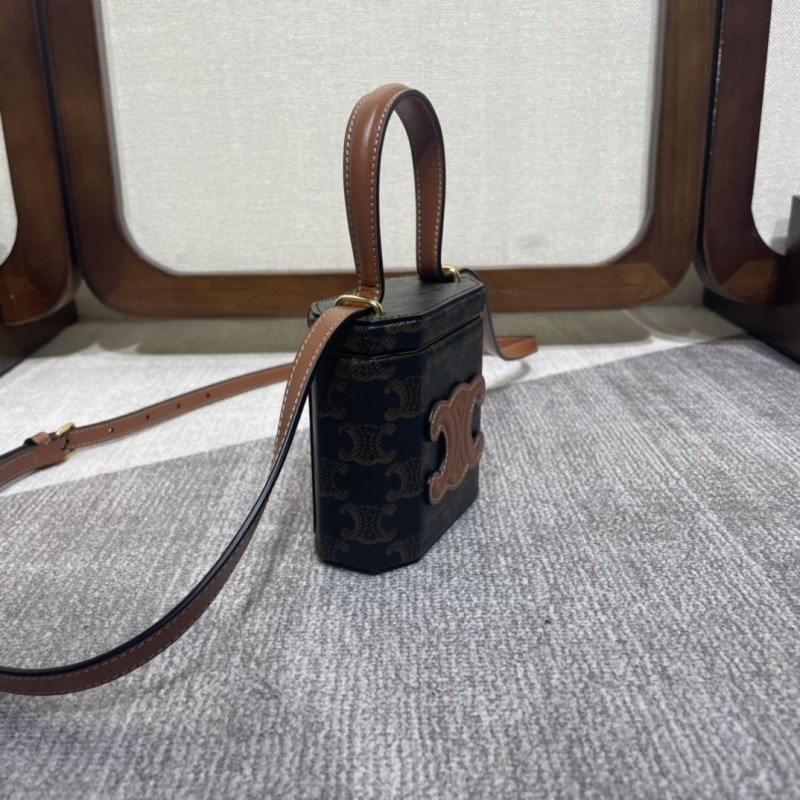 Ce1i*e satchel bags
